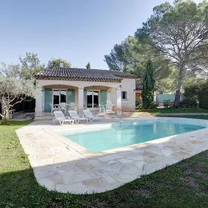 De Charme, 8 Pers, Climatisée, Piscine Chauffée, Calme Garanti , Roquebrune-sur Argens France
