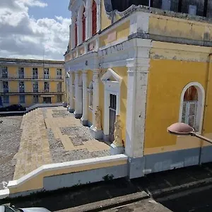  Apartment Front Cathedrale A Pitre